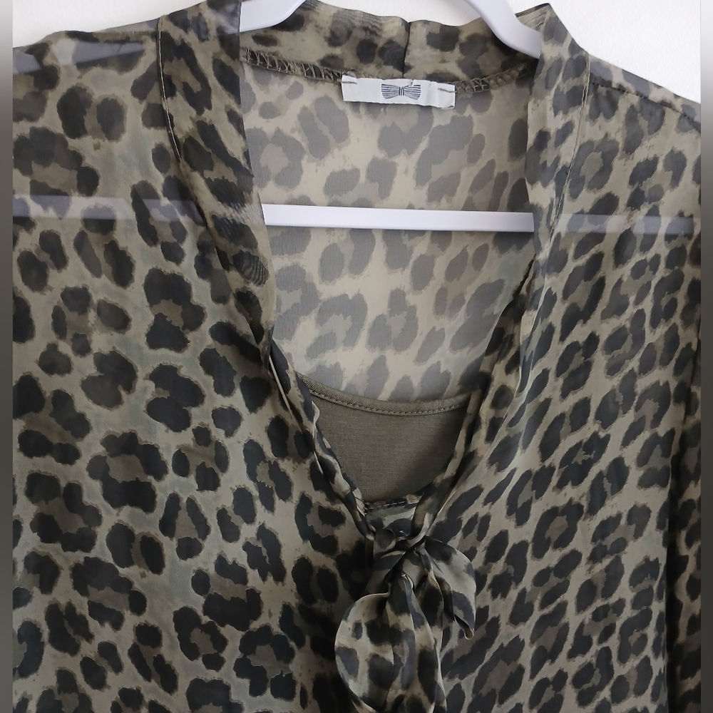 ITALIAN Silk Blend Bow Tie Bouse with Camisole long Slv Sz 14-16 - Picture 3 of 15